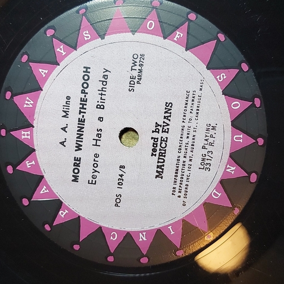Vintage More Winnie-the-Pooh Read by Maurice Eveans Vinyl - Picture 5 of 6